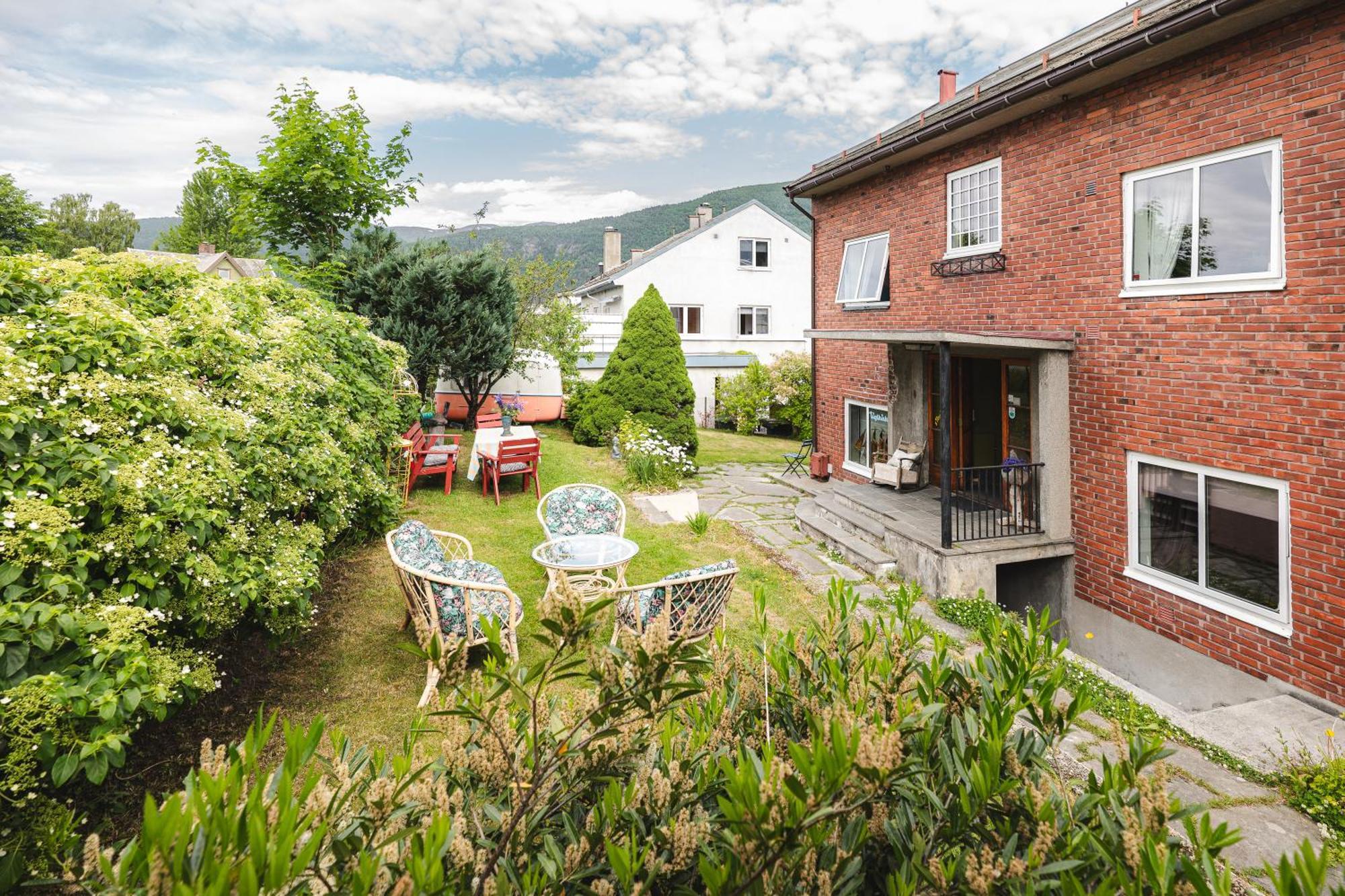 Tiglkak Hostel Andalsnes Ngoại thất bức ảnh