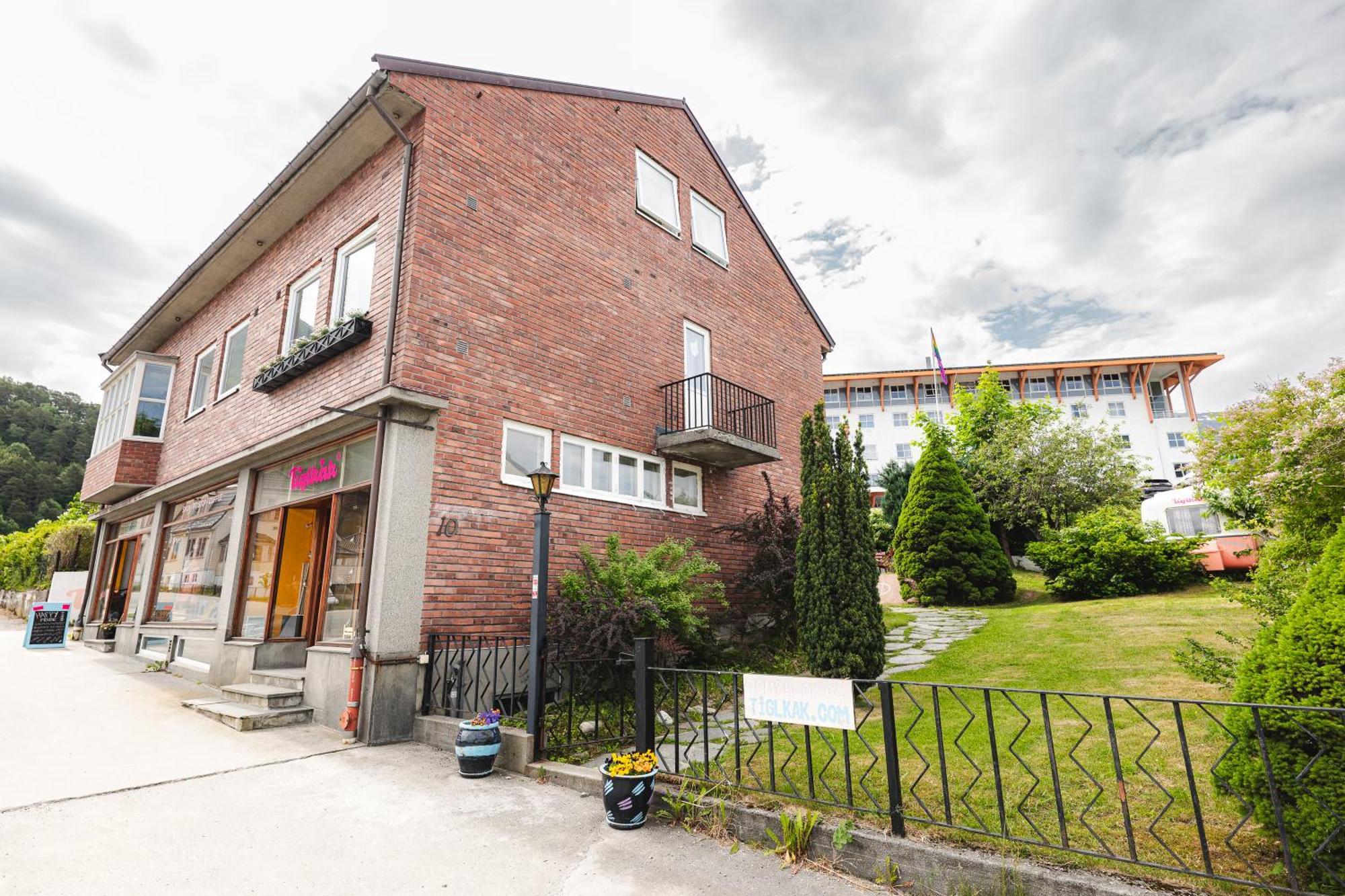 Tiglkak Hostel Andalsnes Ngoại thất bức ảnh