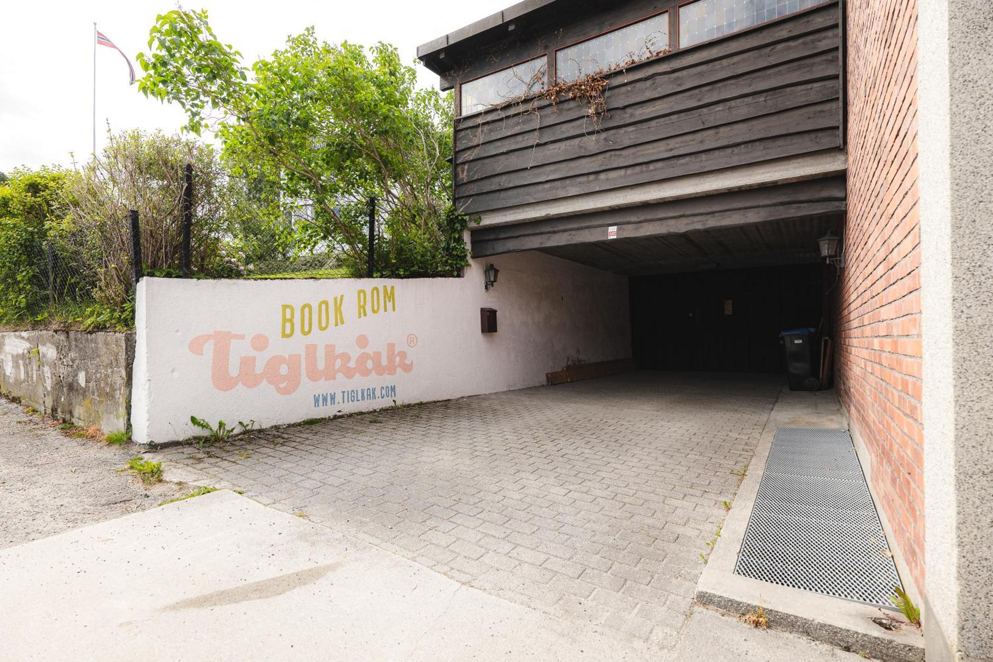 Tiglkak Hostel Andalsnes Ngoại thất bức ảnh