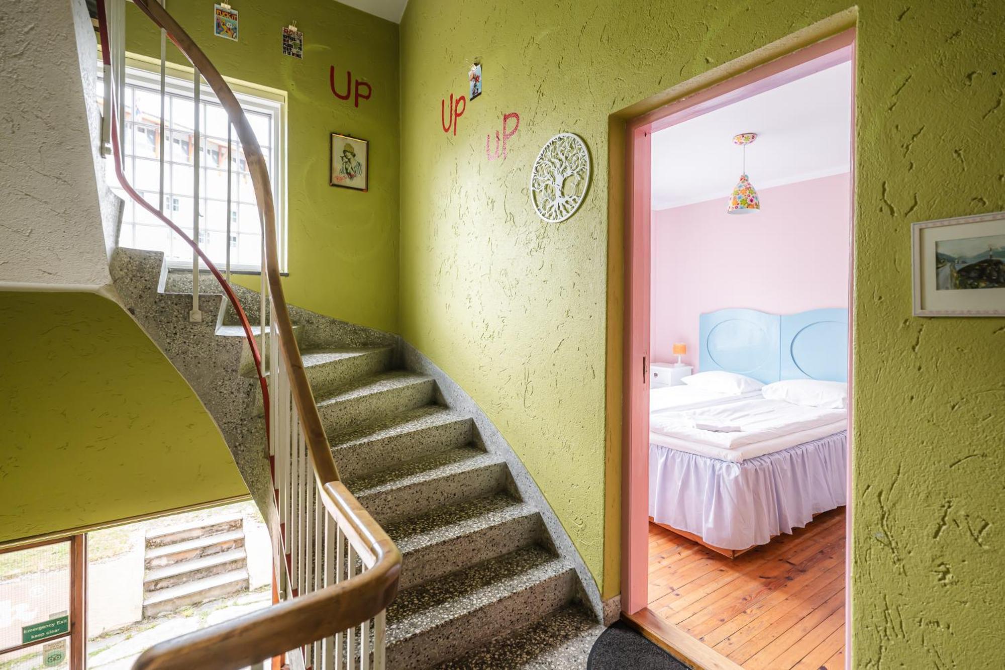 Tiglkak Hostel Andalsnes Ngoại thất bức ảnh